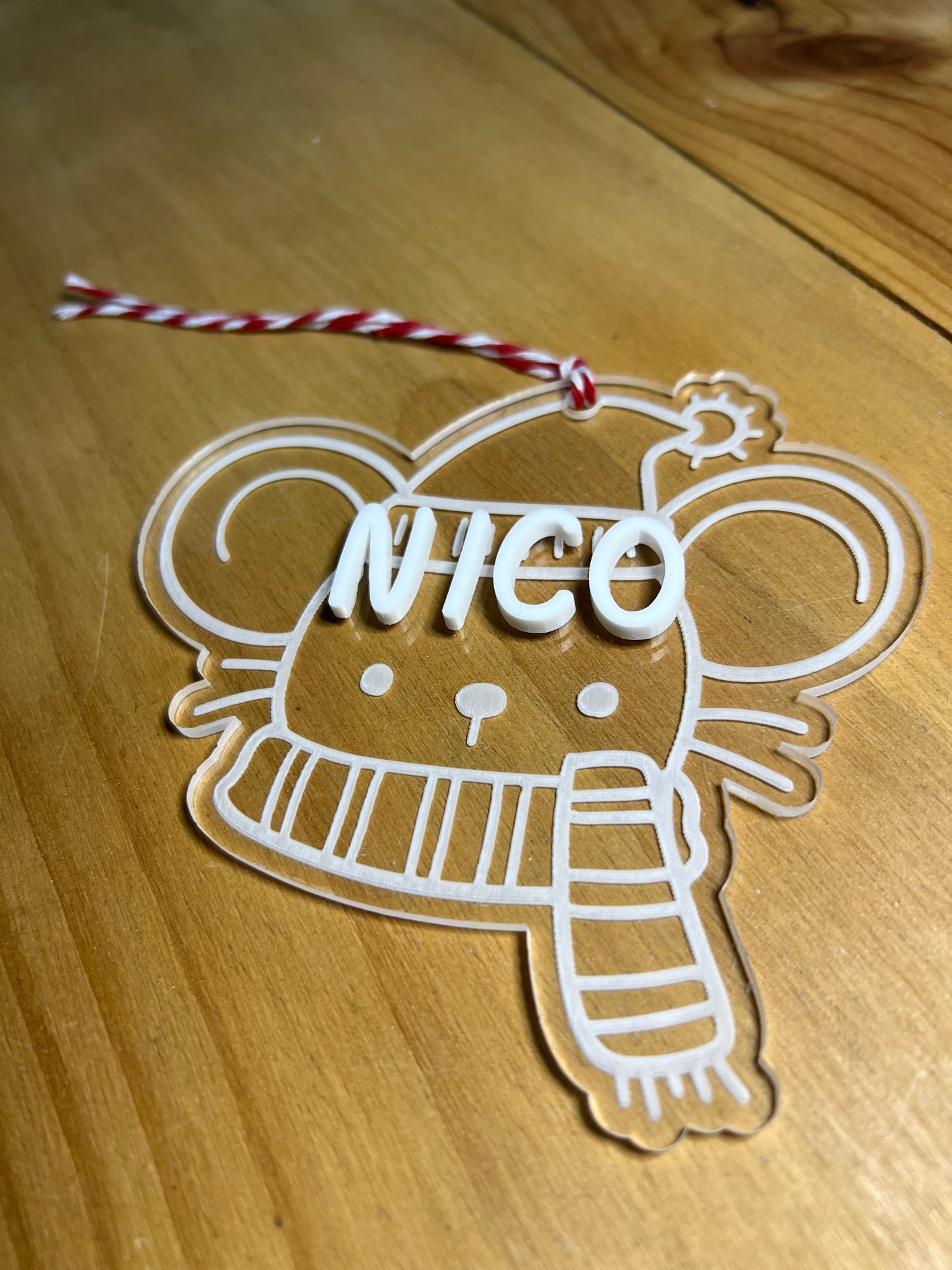 Adorno metacrilato ratón