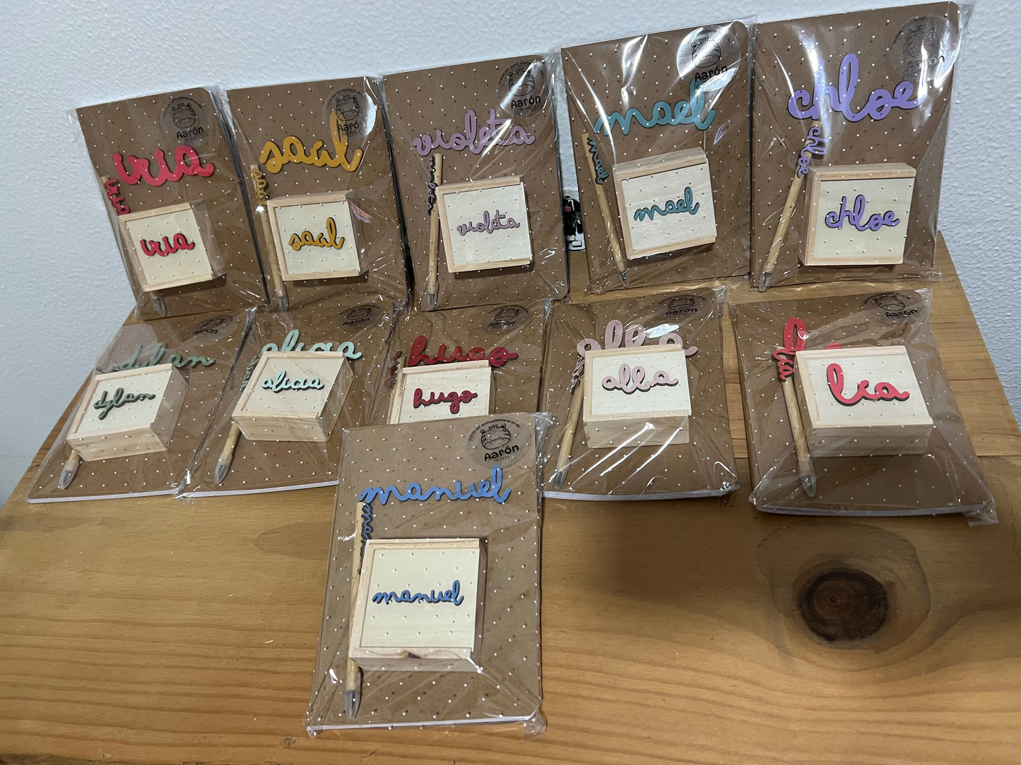 Pack libreta + 3 en raya + lápiz eterno